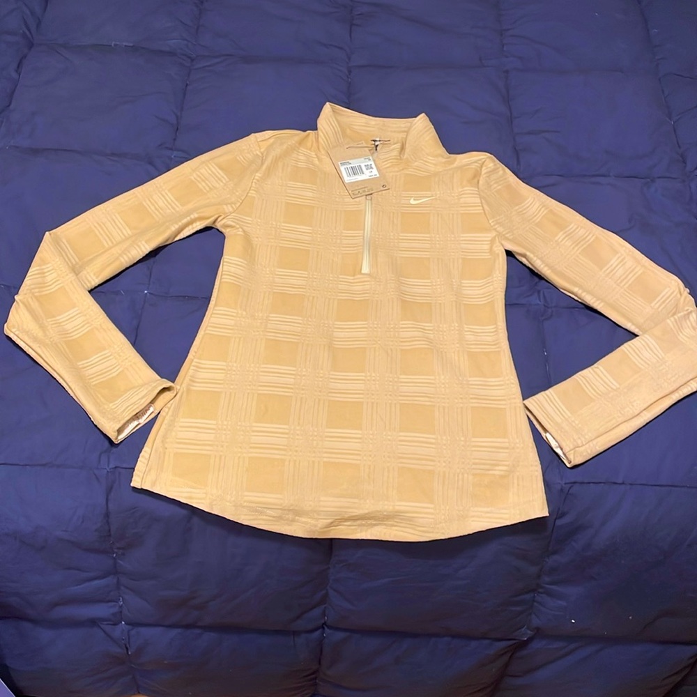 NWT Women’s Nike Pro Quarter Zip